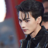 ภีม ( ลูก ราชา ราชินี )พี่คนกลาง