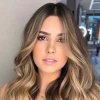 Gabriela/ ex namorada de Liam