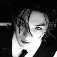 min yoongi (E)