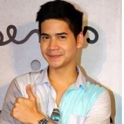 จีจี้(ผู้จัดการนางเอก)