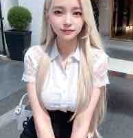 โซเฟีย เพื่อนนอ 