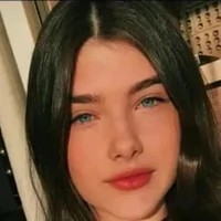 Raissa/amiga da Pâmela