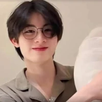 คราวน์(อาจารย์+พี่พ.อ)