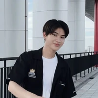 ไวท์🤍(เพื่อน พ.อ)