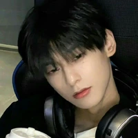 ออสติน(เพื่อนนายเอก)