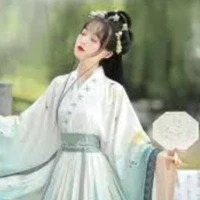 เฟิ่งเอ๋อร์(สาวใช้ส.ตของน.อ)