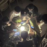 พวกพ.อแฝด