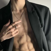 เหนือเกล้า:พ่อนายเอก+หมาป่า