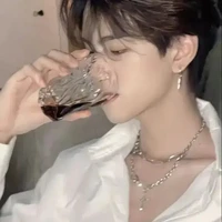 คริส 👑