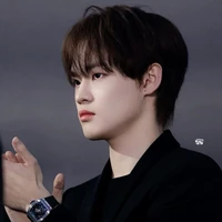 Zhong Langit ° Alpha