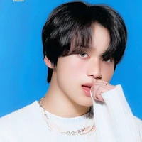 Jung Pangeran ° Omega