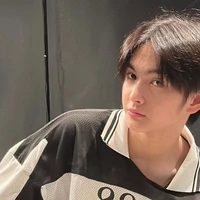 เกี๊ยว//เพื่อนนายเอก