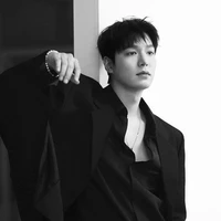 min-ho (professor)