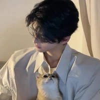 มาคัส|พระเอก