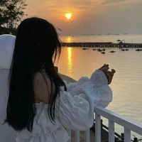 ม่านฟ้า|เพื่อนนายเอก