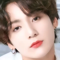 Jeon Jungkook/JK[❤️Tae]Kind-Innocent🐰