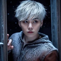 yoongie in disguise/Suga