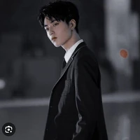 ไวท์ (พี่ชายนอ.)