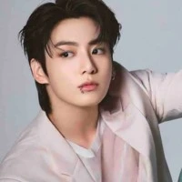 Jeon junkook /dominant alpha