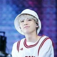Min yoongi (omega.d)