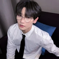 บอล (พี่คนกลาง)