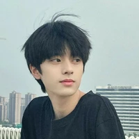 Vion kecil kakak Sasha