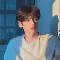 เอมิลล์/นายเอก