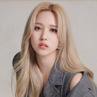 MINA KANG