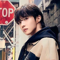 jendral jung J-Hope ( s)
