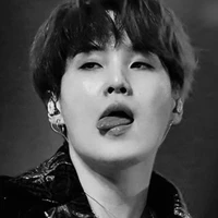 Kim Yongui(Suga)