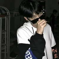 ไวท์/เพื่อนสนิท พายุ (คนคุย น.อ)