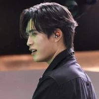 พฤกษ์ตะวัน_👑♊(พระเอก)