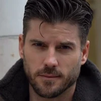 Arjun Singhania (Ml dad)