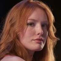 Casandra Montana (madre de Sara)