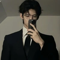 อเล็กซ์ -มือขวาพ.อ-