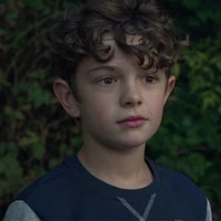 Oliver Castellanos (9 años)