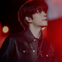 SEUNGMIN