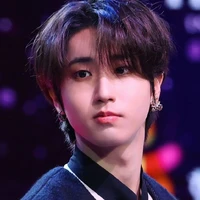 HAN JISUNG