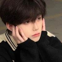 มิ้ว//นายเอก🎀