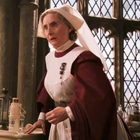 Madame Pomfrey💉
