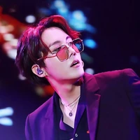 Jung hoseok (omega.p)