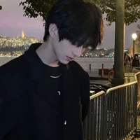 ทิกเกอร์{เพื่อนพระนาง}