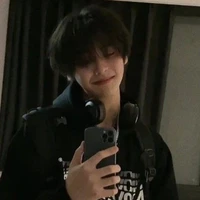 โรน~(น.อ)U⁠^⁠ｪ⁠^⁠U