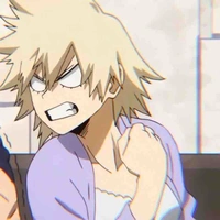 Mitsuki(mãe do bakugou)