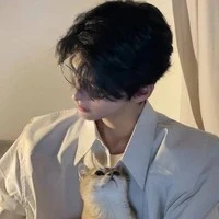 โฟร์ท:พ่อน.อ🔪💖