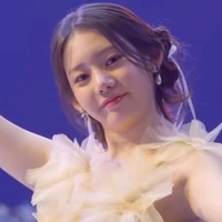 Autora(2)~