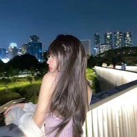 จิรา(เด็กขายตัว)