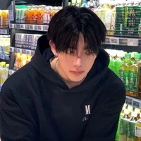 Hyunwoo Lee