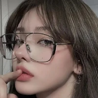 มิคาเอล เรย์/นางเอก
