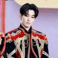 Lee Wonwoo (submissive alpha)